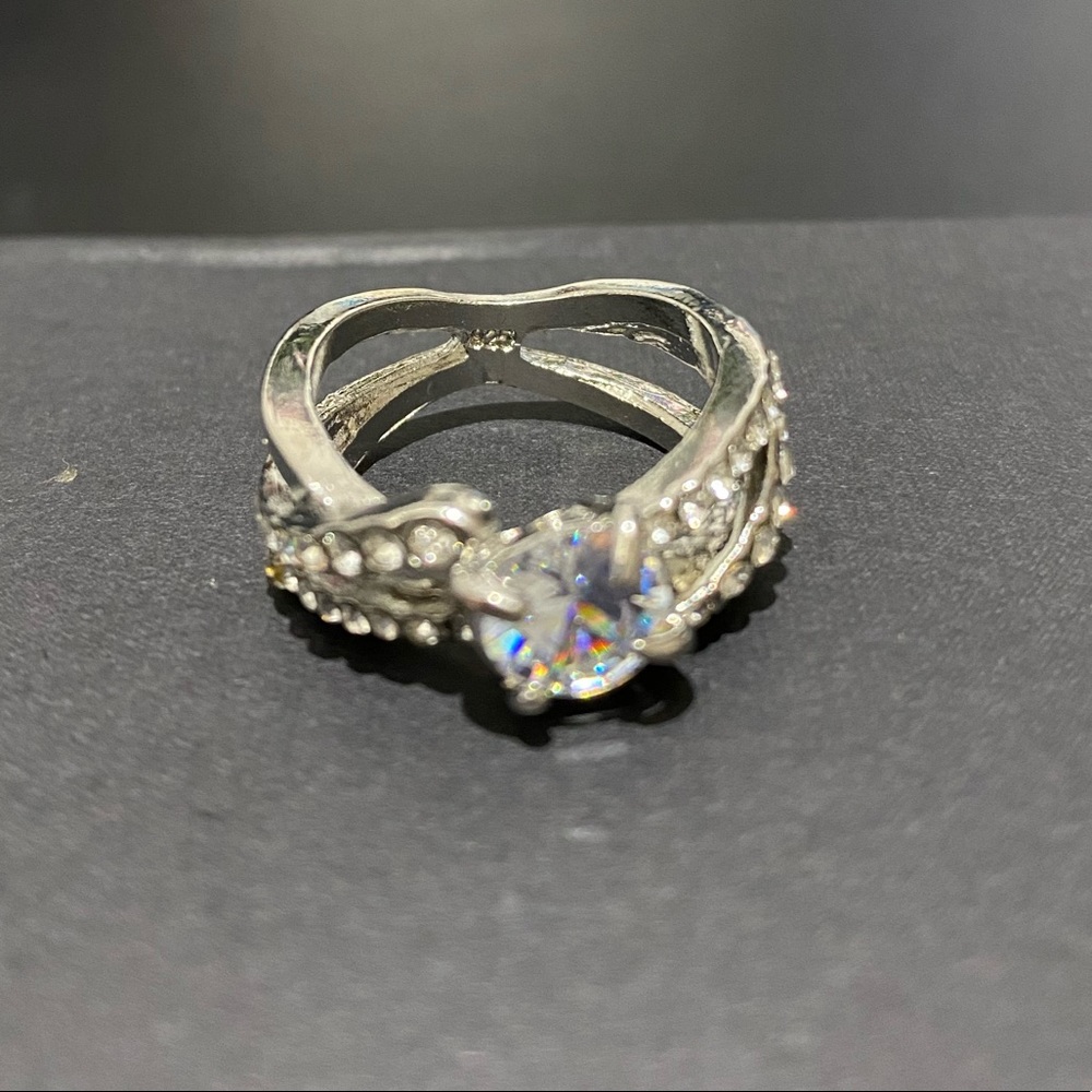 Gorgeous Silver Crystal Ring Accessory Jewelry
